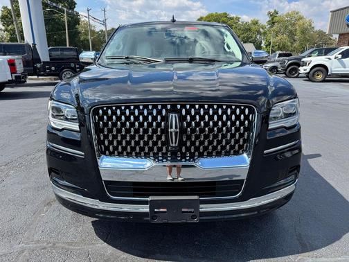 2023 Lincoln Navigator Black Label