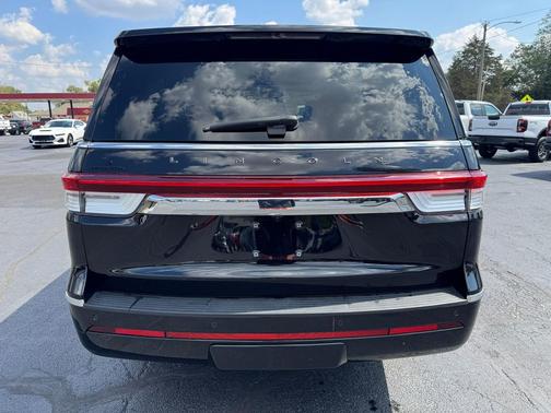 2023 Lincoln Navigator Black Label