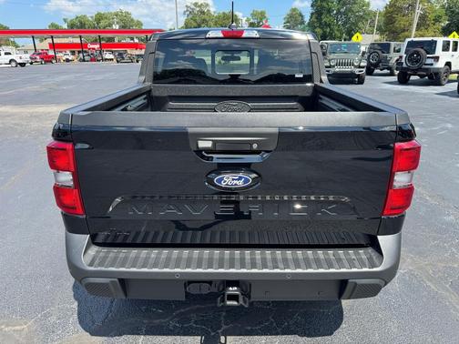 Shadow Black 2026 Ford Maverick Lariat