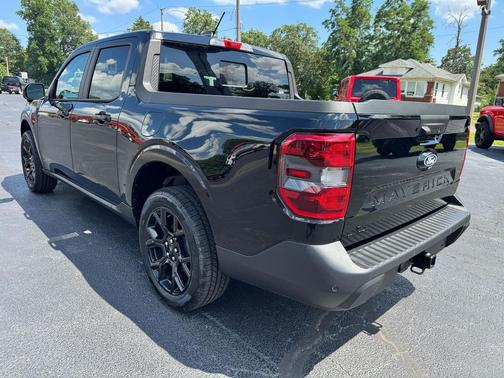 Shadow Black 2026 Ford Maverick Lariat