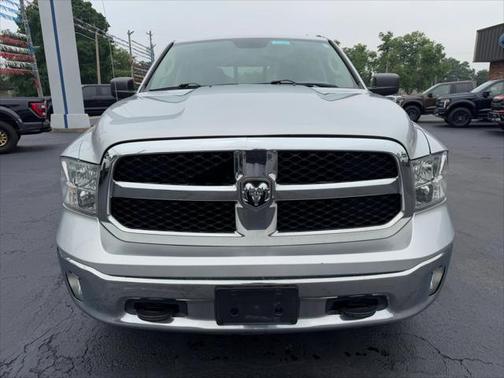 2017 RAM 1500 SLT