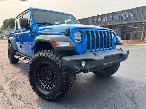 2021 Jeep Gladiator Sport