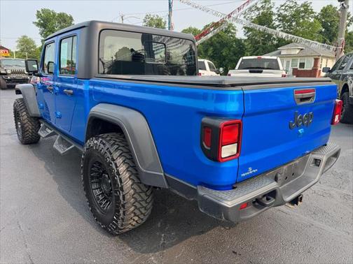 2021 Jeep Gladiator Sport