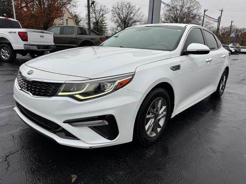 2019 Kia Optima LX