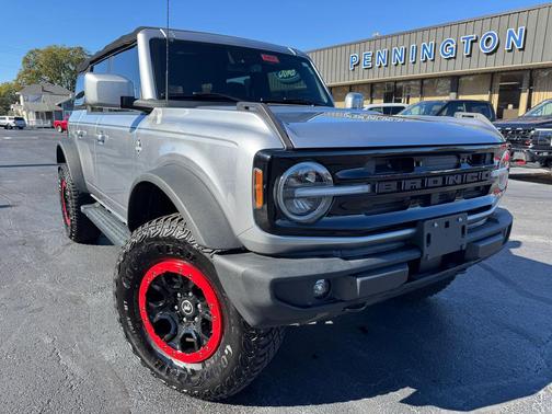 2022 Ford Bronco Outer Banks