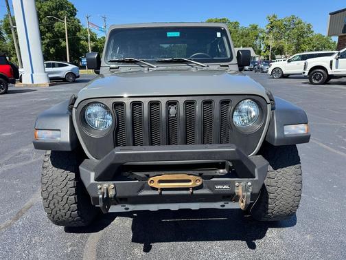Sting-Gray Clearcoat 2018 Jeep Wrangler Sport S