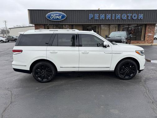 2024 Lincoln Navigator Reserve