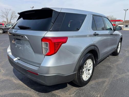 2020 Ford Explorer Base