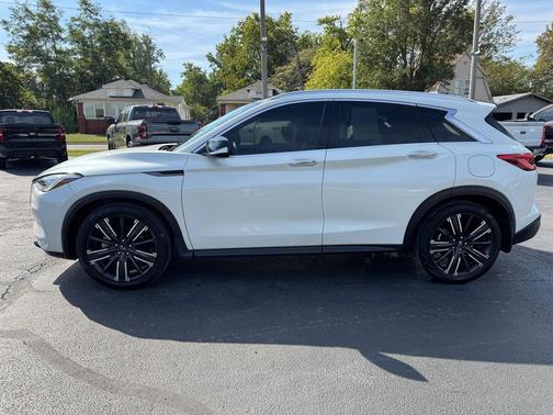 2021 INFINITI QX50 LUXE AWD
