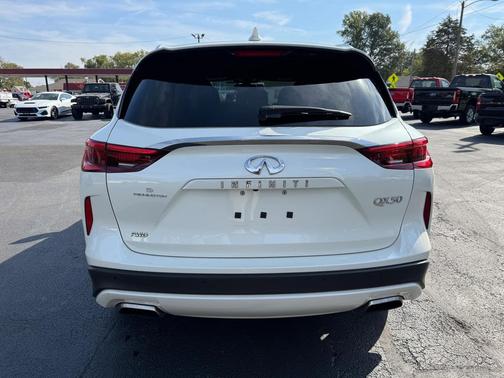 2021 INFINITI QX50 LUXE AWD