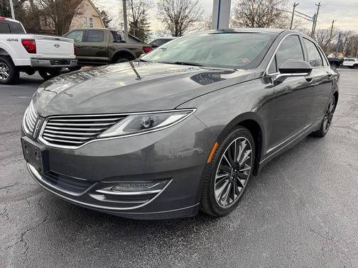 2016 Lincoln MKZ Base