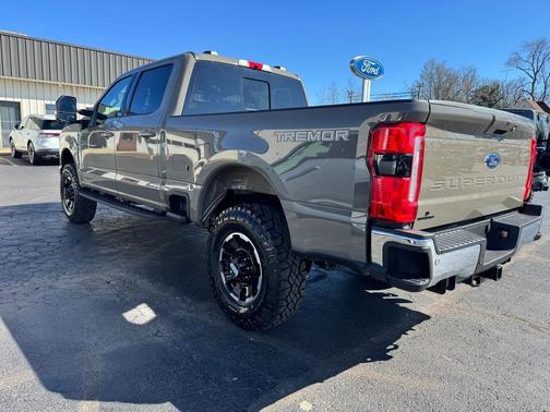 2026 Ford F-250 Lariat