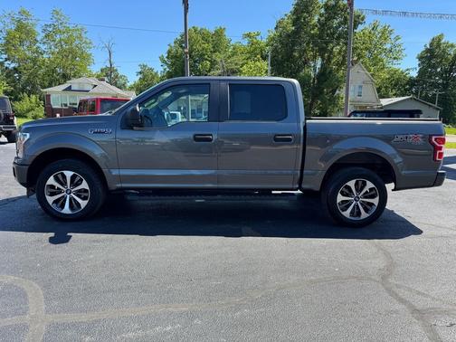 Magnetic Metallic 2019 Ford F-150 XL