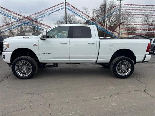 2024 RAM 2500 Laramie Crew Cab 4x4 6'4' Box