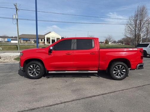 Red Hot 2021 Chevrolet Silverado 1500 LT