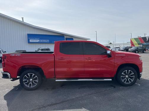Red Hot 2021 Chevrolet Silverado 1500 LT