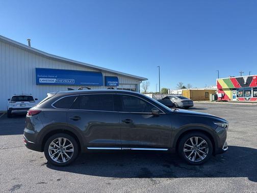 Machine Gray Metallic 2016 Mazda CX-9 Signature