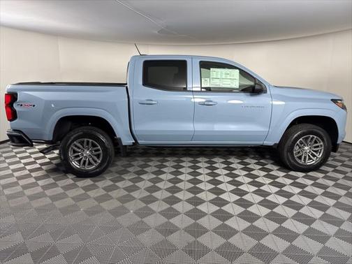 2025 Chevrolet Colorado LT