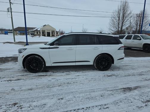 2023 Lincoln Aviator Reserve AWD
