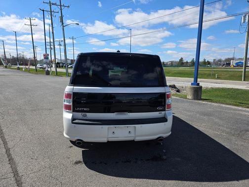 White 2016 Ford Flex Limited