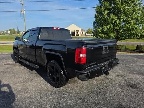 2017 GMC Sierra 1500 SLE