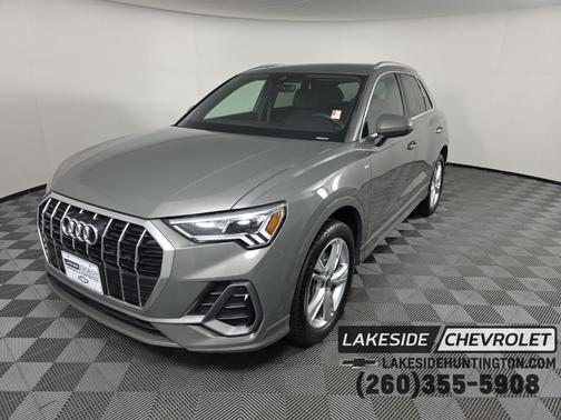 2022 Audi Q3 45 S line Premium Plus