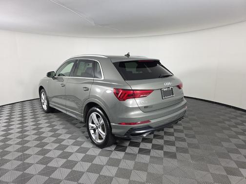 2022 Audi Q3 45 S line Premium Plus