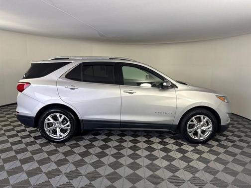 Silver Ice Metallic 2021 Chevrolet Equinox Premier w/1LZ
