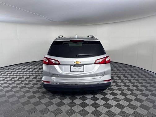 Silver Ice Metallic 2021 Chevrolet Equinox Premier w/1LZ