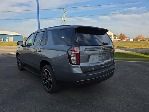 2022 Chevrolet Tahoe 4WD RST