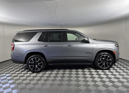 2022 Chevrolet Tahoe 4WD RST