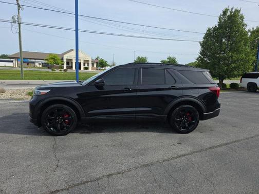 Agate Black Metallic 2020 Ford Explorer ST