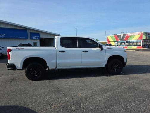 White 2021 Chevrolet Silverado 1500 LT Trail Boss