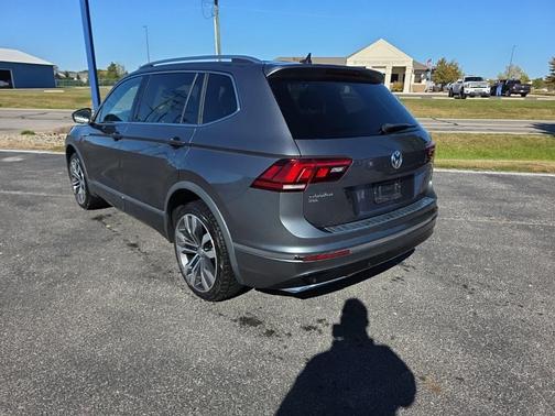 2021 Volkswagen Tiguan 2.0T SEL R-Line 4MOTION