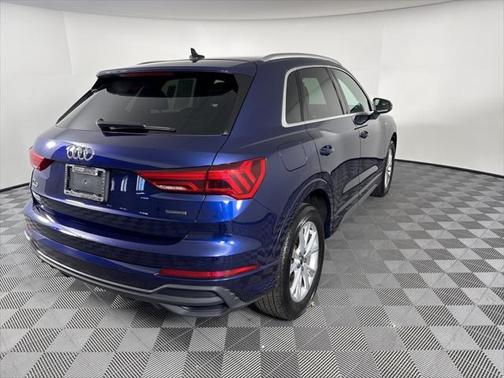 2024 Audi Q3 Premium 45 TFSI S line quattro Tiptronic