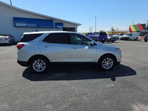 Silver Ice Metallic 2020 Chevrolet Equinox 1LT