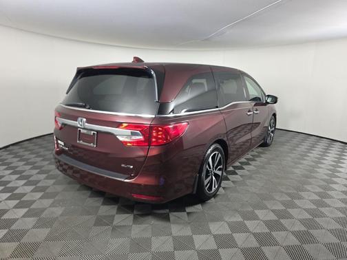 2019 Honda Odyssey Elite