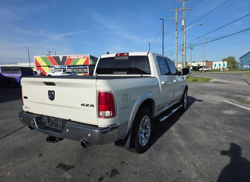Pearl White 2017 RAM 1500 Laramie