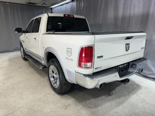 Pearl White 2017 RAM 1500 Laramie