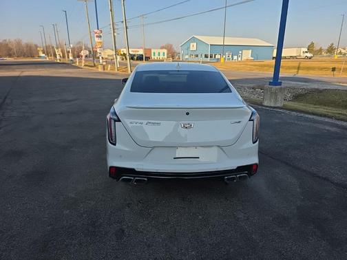 2021 Cadillac CT4 V-Series