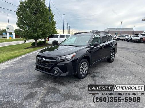 Crystal Black Silica 2023 Subaru Outback Premium