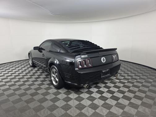 Black Clearcoat 2006 Ford Mustang GT Premium