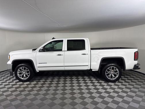 Summit White 2018 GMC Sierra 1500 SLT