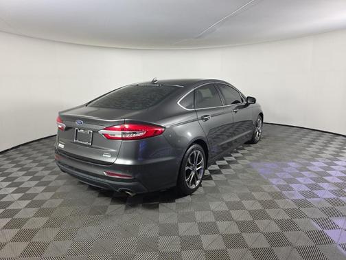 2019 Ford Fusion SEL