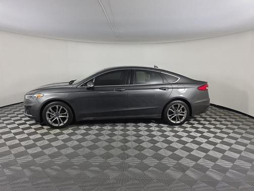 2019 Ford Fusion SEL
