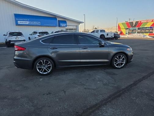 2019 Ford Fusion SEL