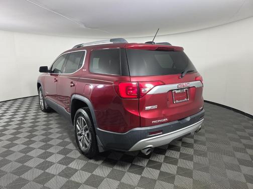2018 GMC Acadia SLE-2