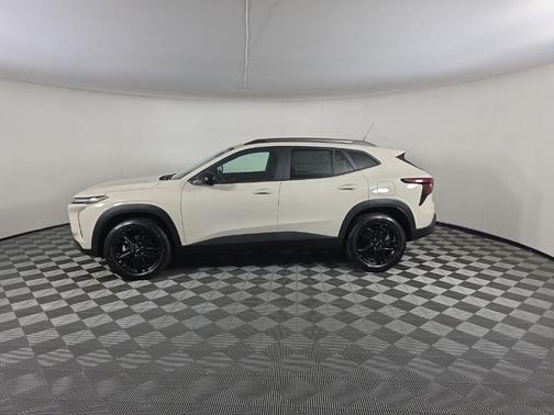 White Sands 2026 Chevrolet Trax FWD ACTIV