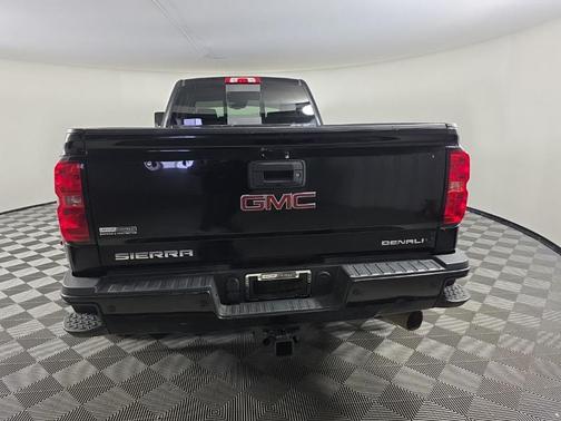 2019 GMC Sierra 3500 Denali