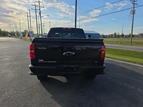 2018 Chevrolet Silverado 1500 2LT